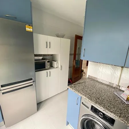 Apartamento Piso Luminoso Junto A La Playa De Orinon